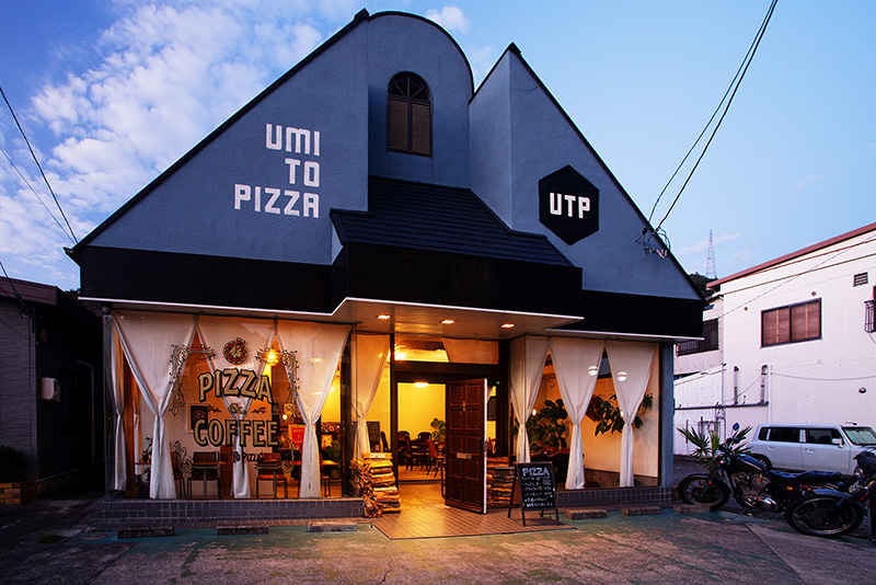 海とピッツァ