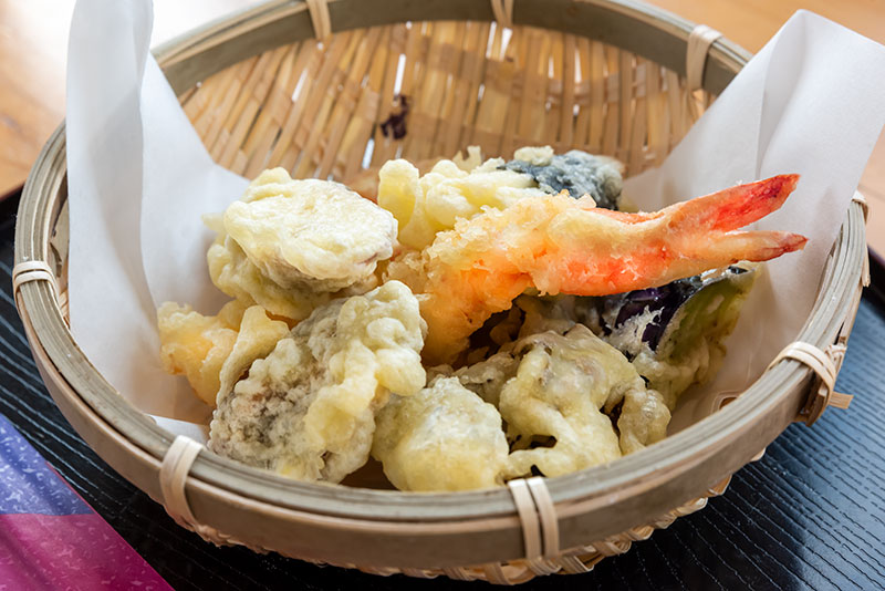 憩いの駅やらむん村